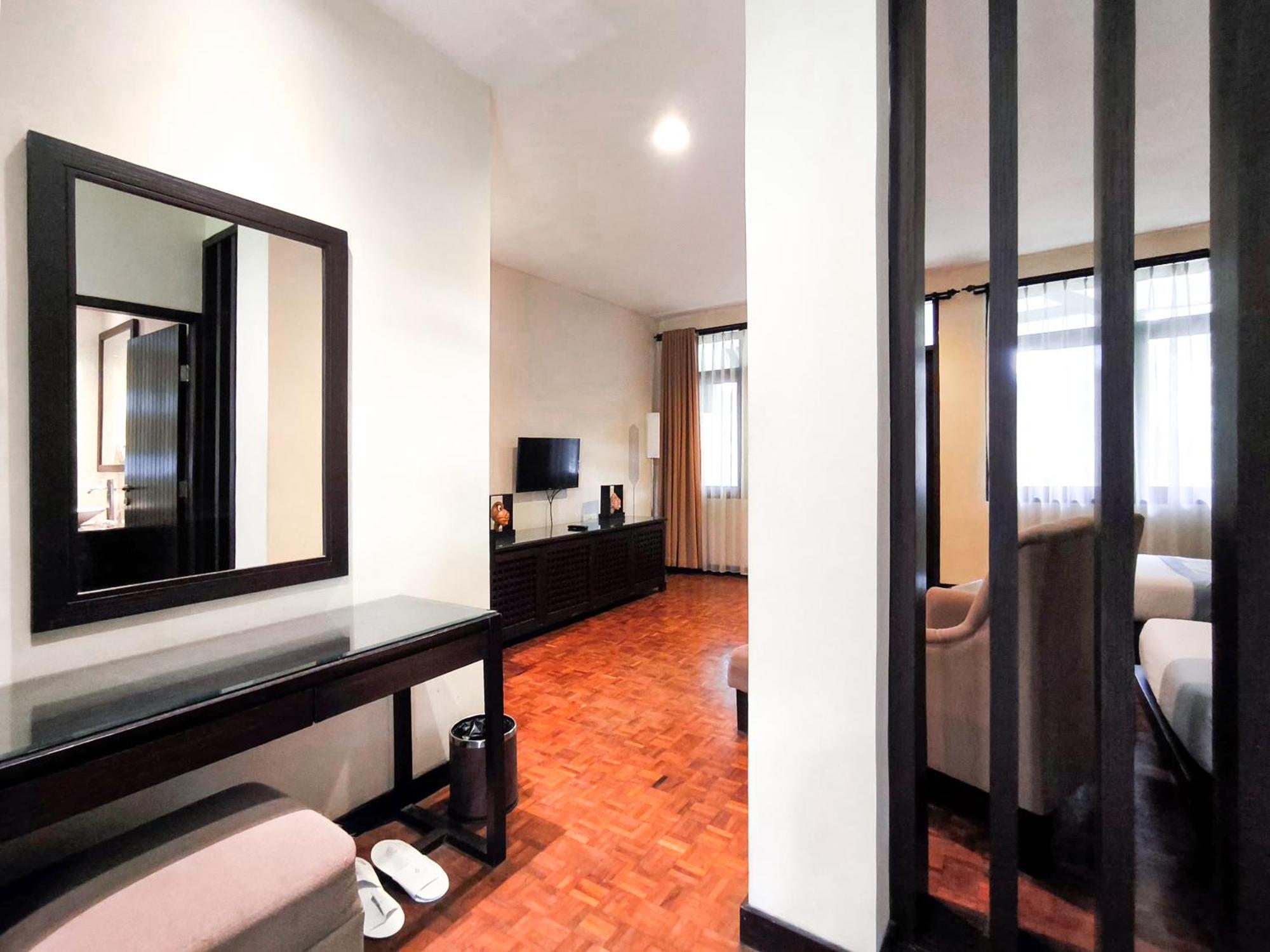 Puteri Gunung Hotel Lembang Zewnętrze zdjęcie