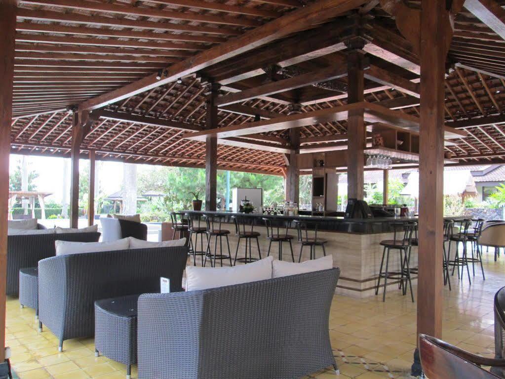 Puteri Gunung Hotel Lembang Zewnętrze zdjęcie
